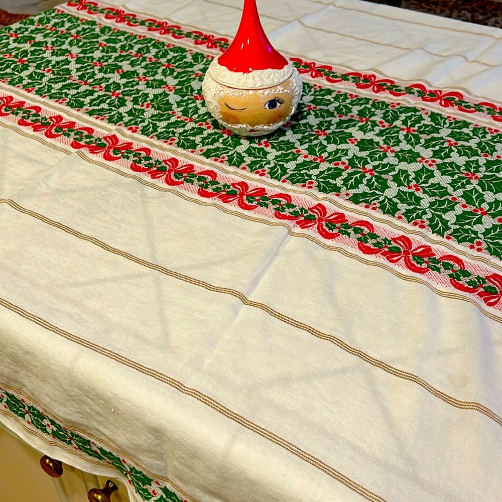 Vintage Small Christmas Tablecloth 44X49